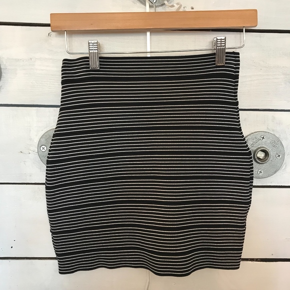 BCBG Maxazria Striped Skirt - Picture 3 of 4